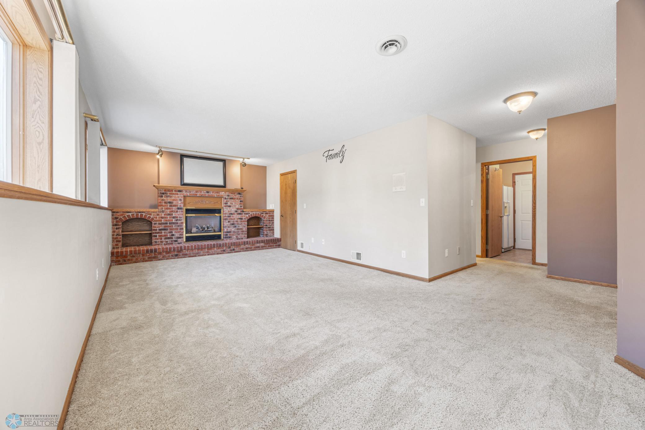 1462 12th St Court, West Fargo, North Dakota image 23