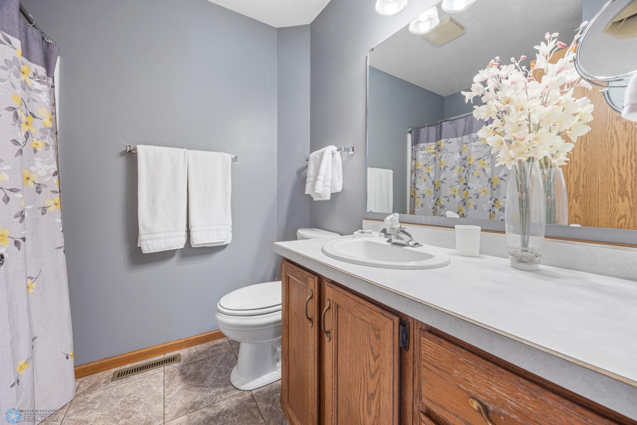 1462 12th St Court, West Fargo, North Dakota image 16