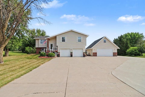 Homes For Sale - 781 Hillside Avenue<br/> Le Sueur County, New Prague, MN 56071