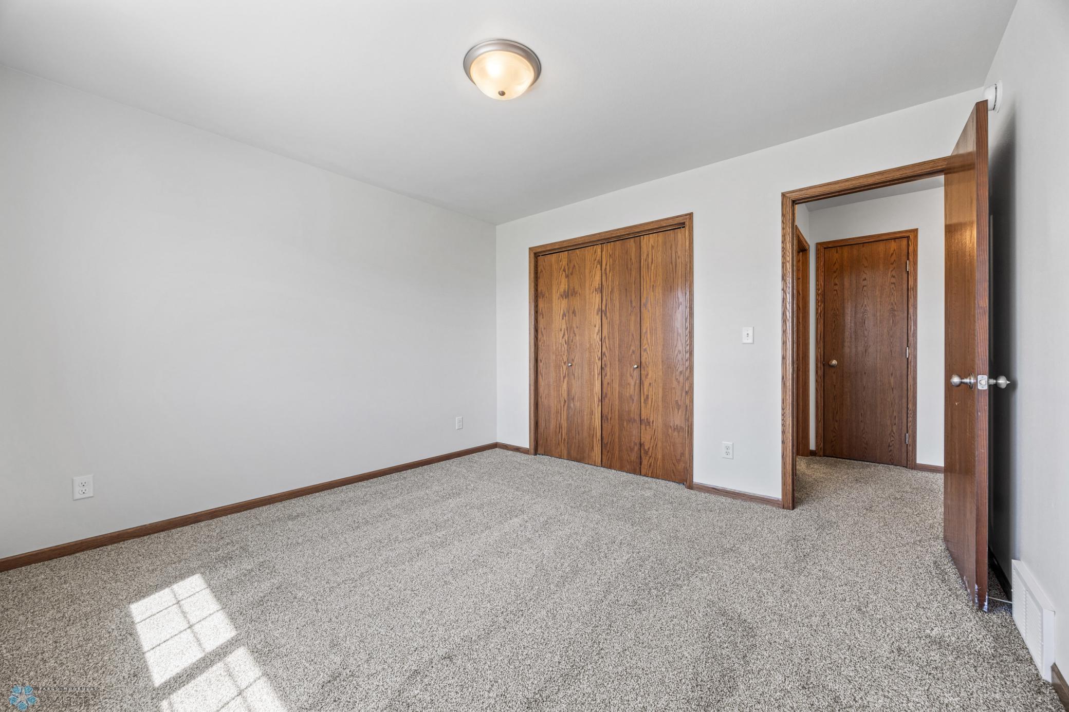 1236 S Beach Way, West Fargo, North Dakota image 14