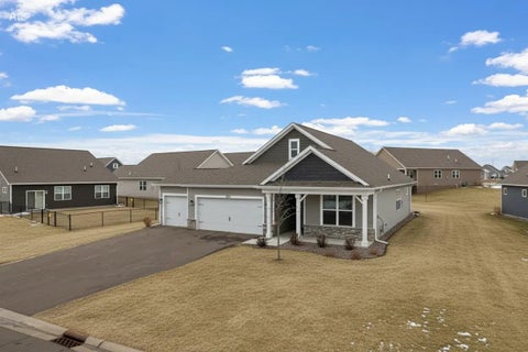 Homes For Sale - 19161 Grass Lake Trail<br/> Hennepin County, Rogers, MN 55374