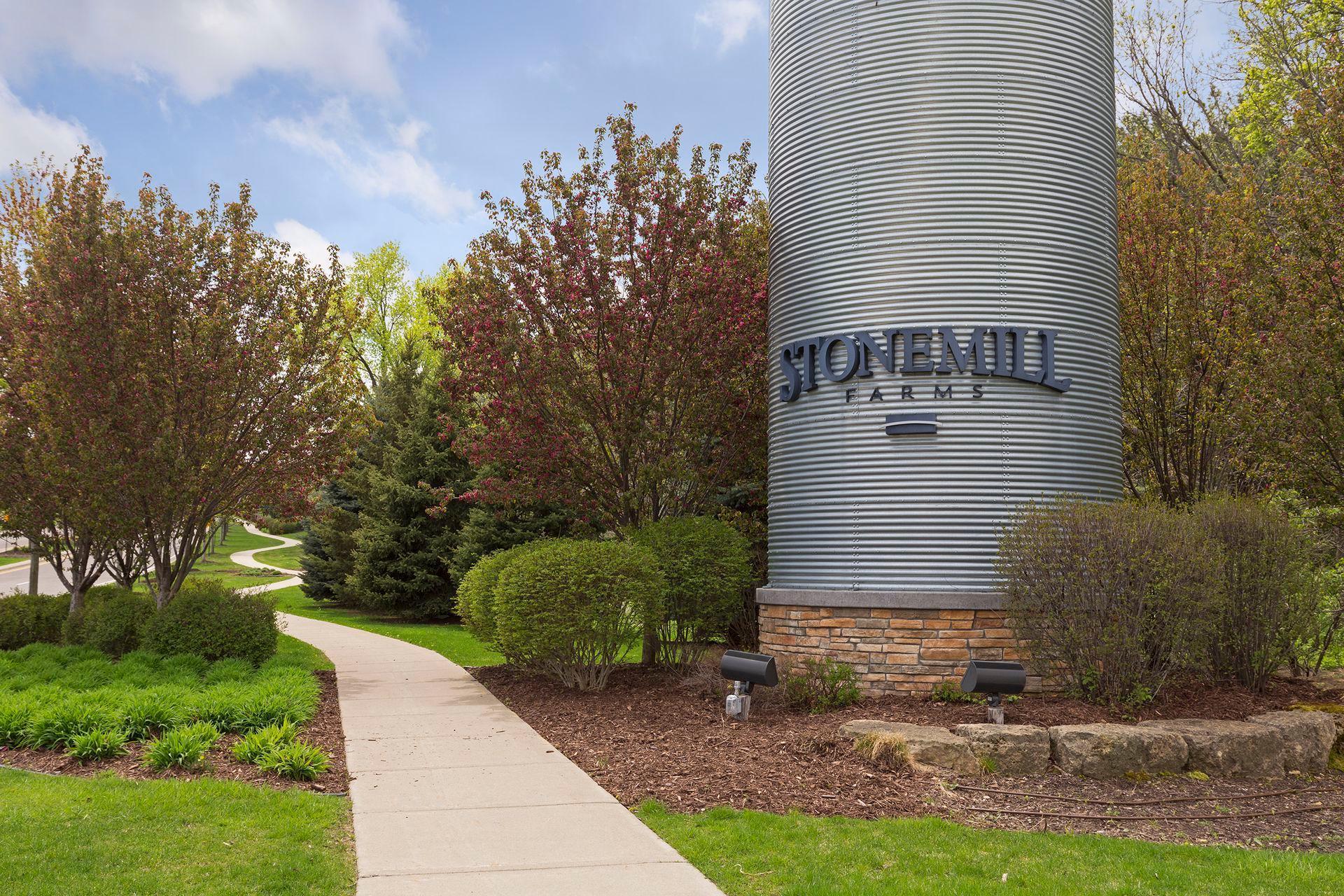 11170 Walnut Lane, Saint Paul, Minnesota image 30