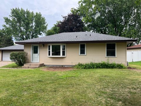 Homes For Sale - 8499 Hilo Lane<br/> Washington County, Cottage Grove, MN 55016