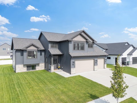 Homes For Sale - 2449 Phoenix Road<br/> Olmsted County, Rochester, MN 55902