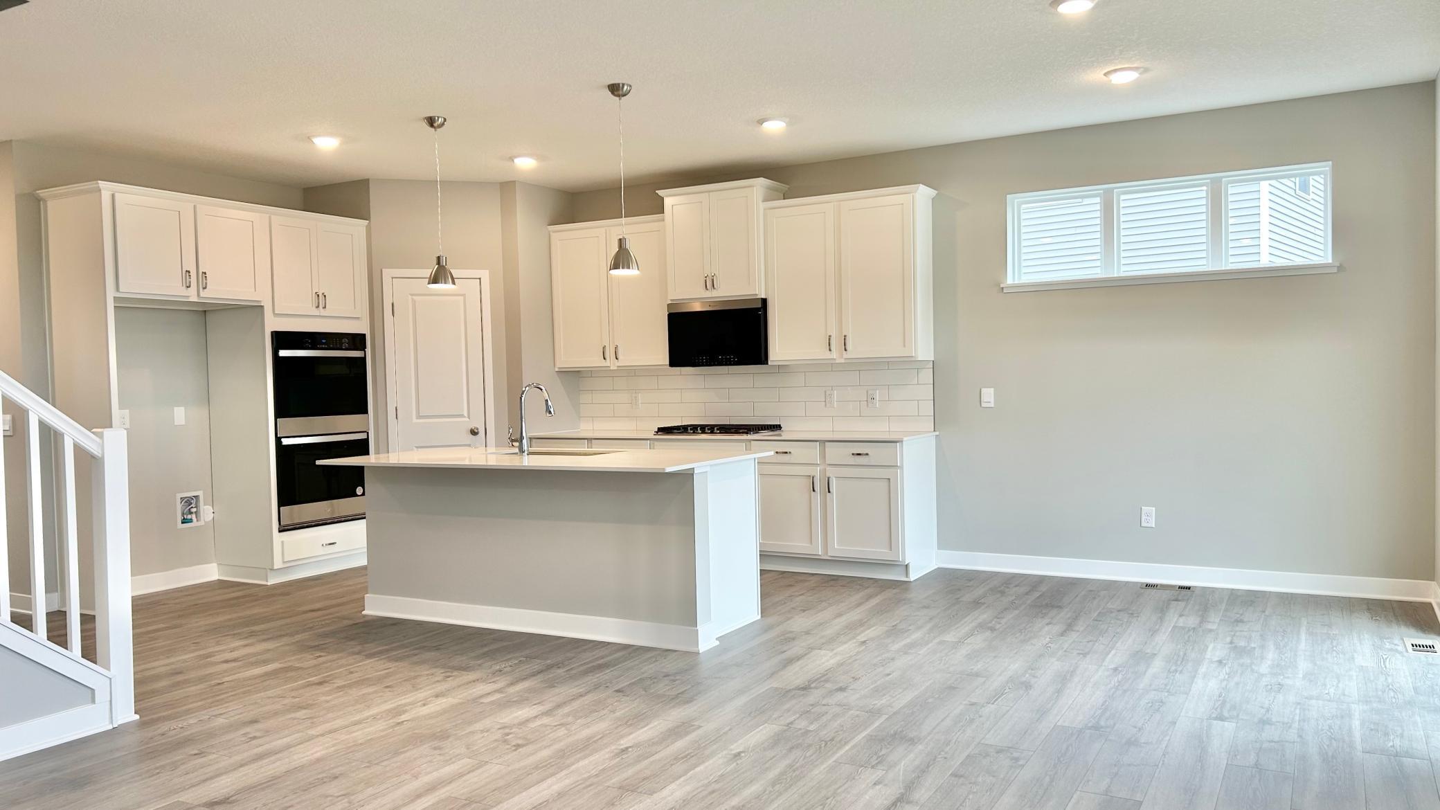 2452 Marsh View Court, Shakopee, Minnesota image 5