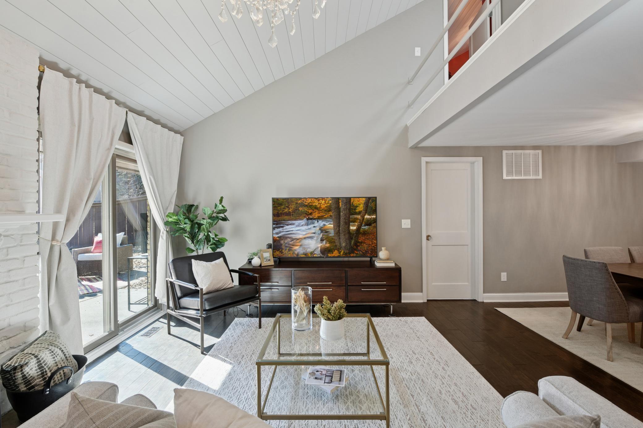 17641 Breconwood Road, Minnetonka, Minnesota image 5