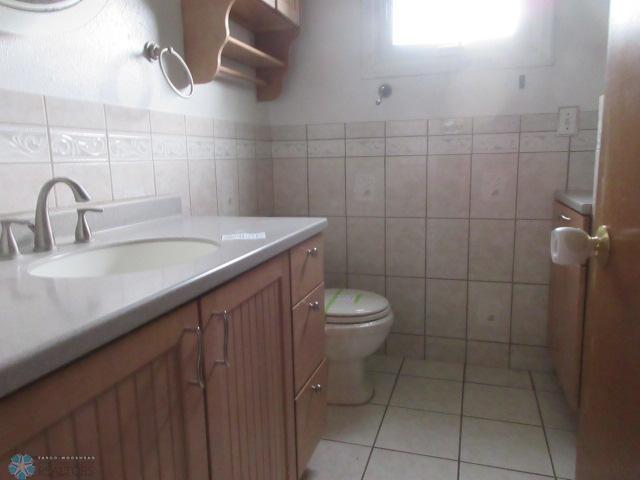 Barnesville, Minnesota 56514, United States, 3 Bedrooms Bedrooms, ,2 BathroomsBathrooms,Residential,Pending,55000
