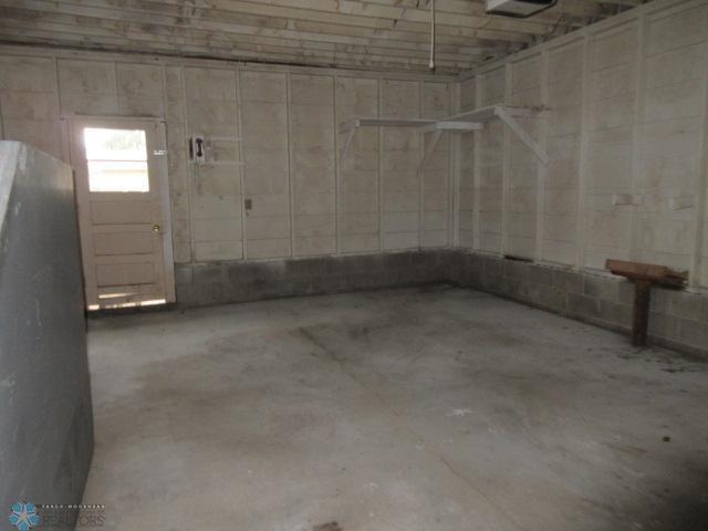 Barnesville, Minnesota 56514, United States, 3 Bedrooms Bedrooms, ,2 BathroomsBathrooms,Residential,Pending,55000