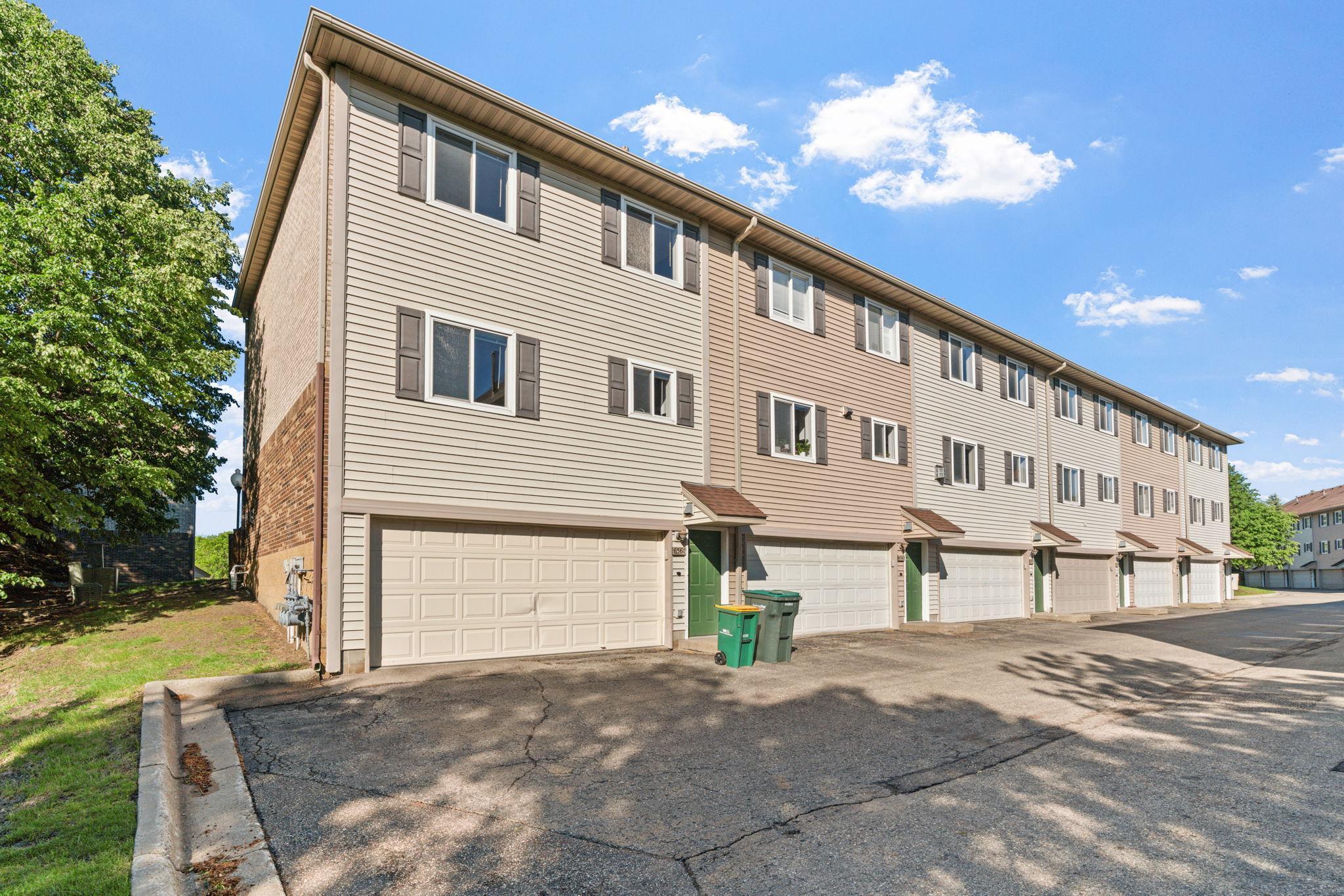 6561 Regency Lane, Eden Prairie, Minnesota image 7