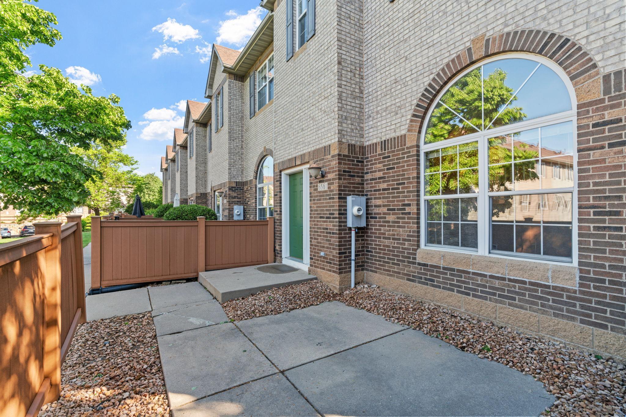 6561 Regency Lane, Eden Prairie, Minnesota image 42