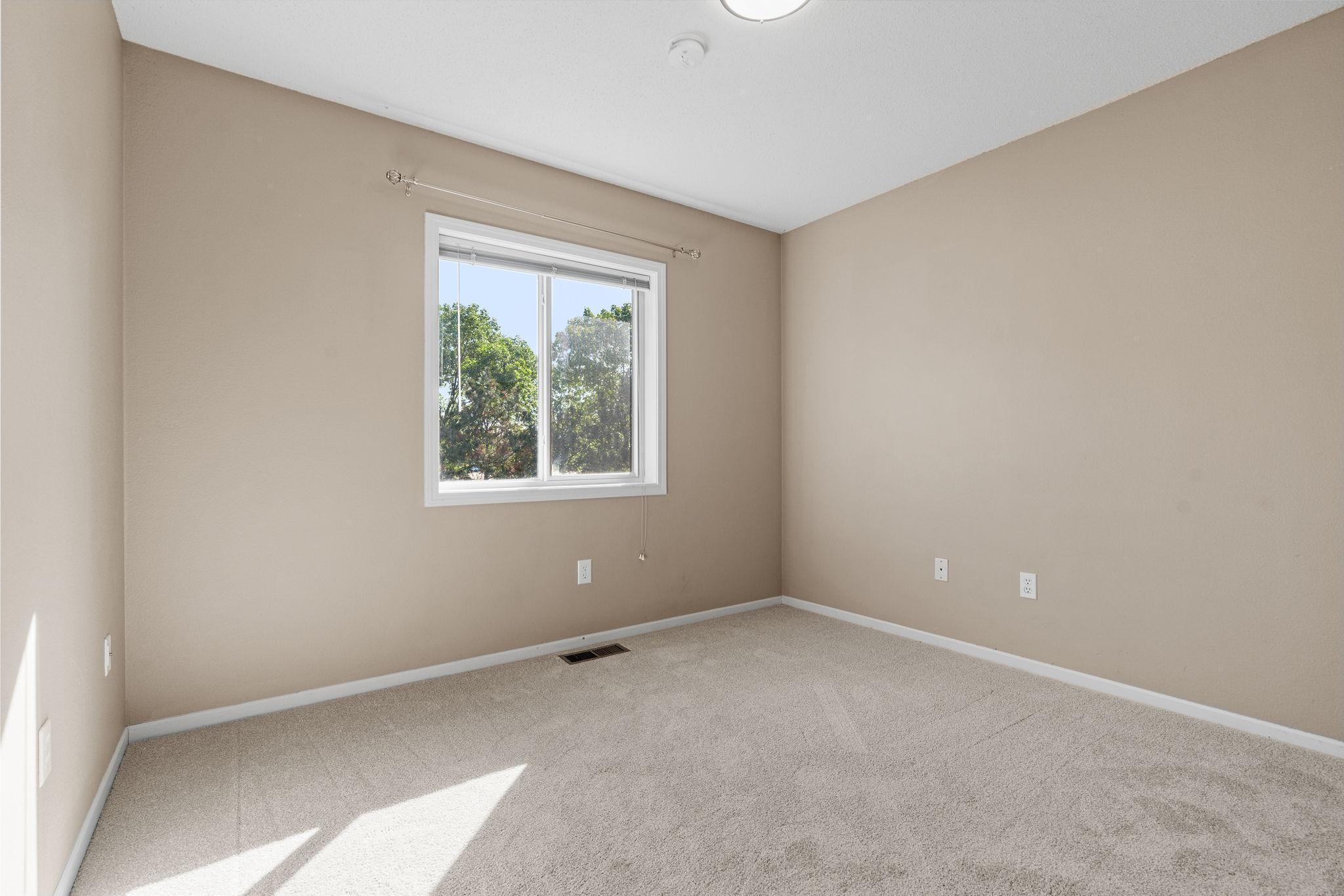 6561 Regency Lane, Eden Prairie, Minnesota image 37
