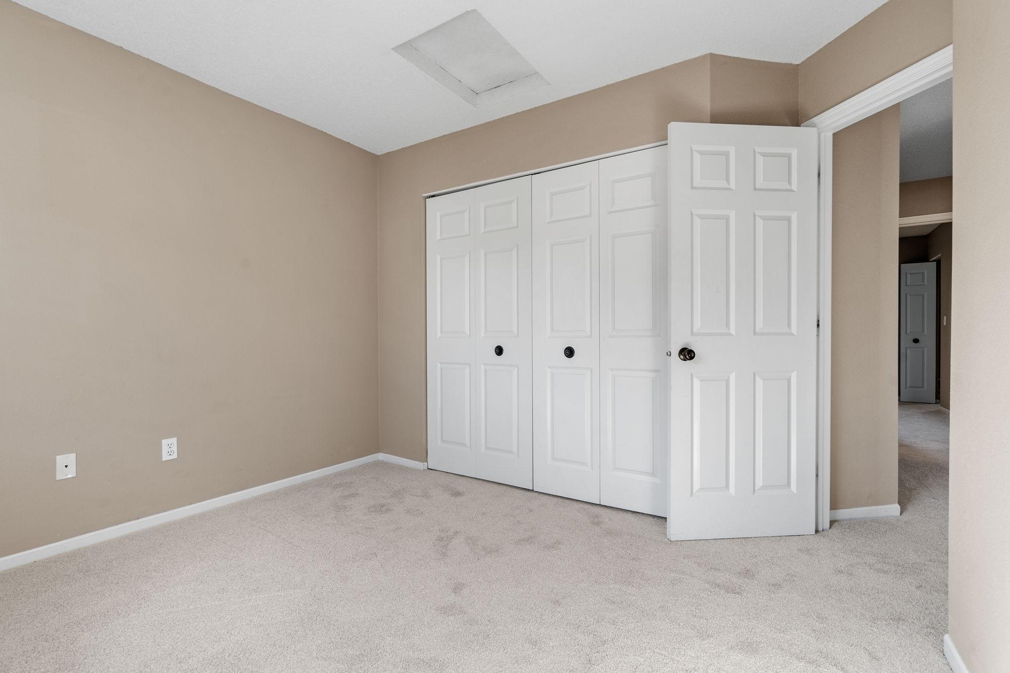 6561 Regency Lane, Eden Prairie, Minnesota image 38