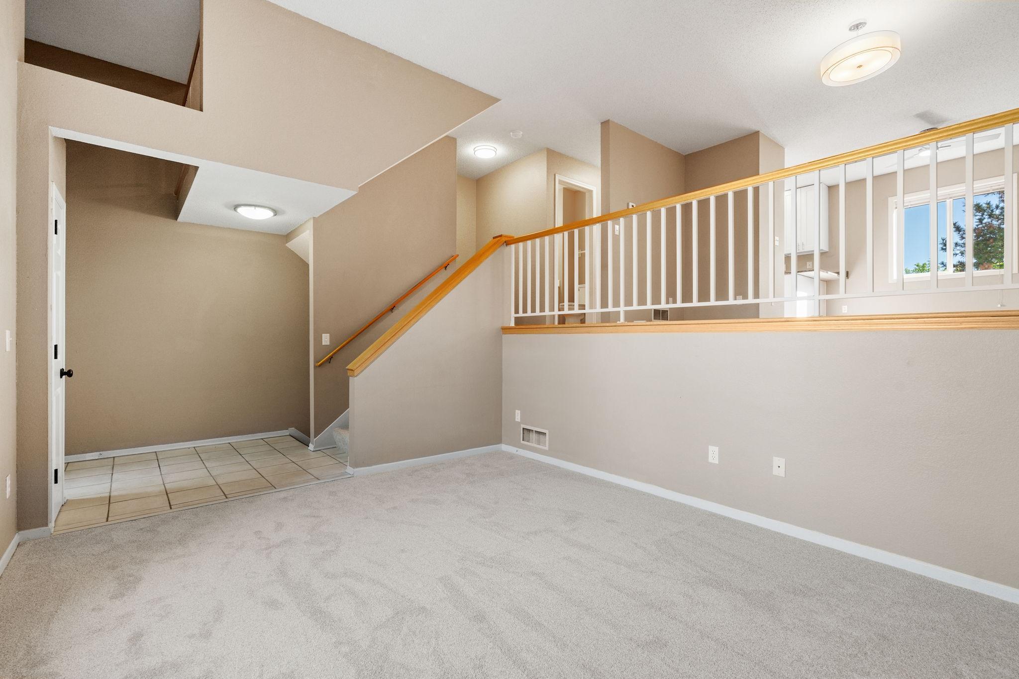 6561 Regency Lane, Eden Prairie, Minnesota image 13