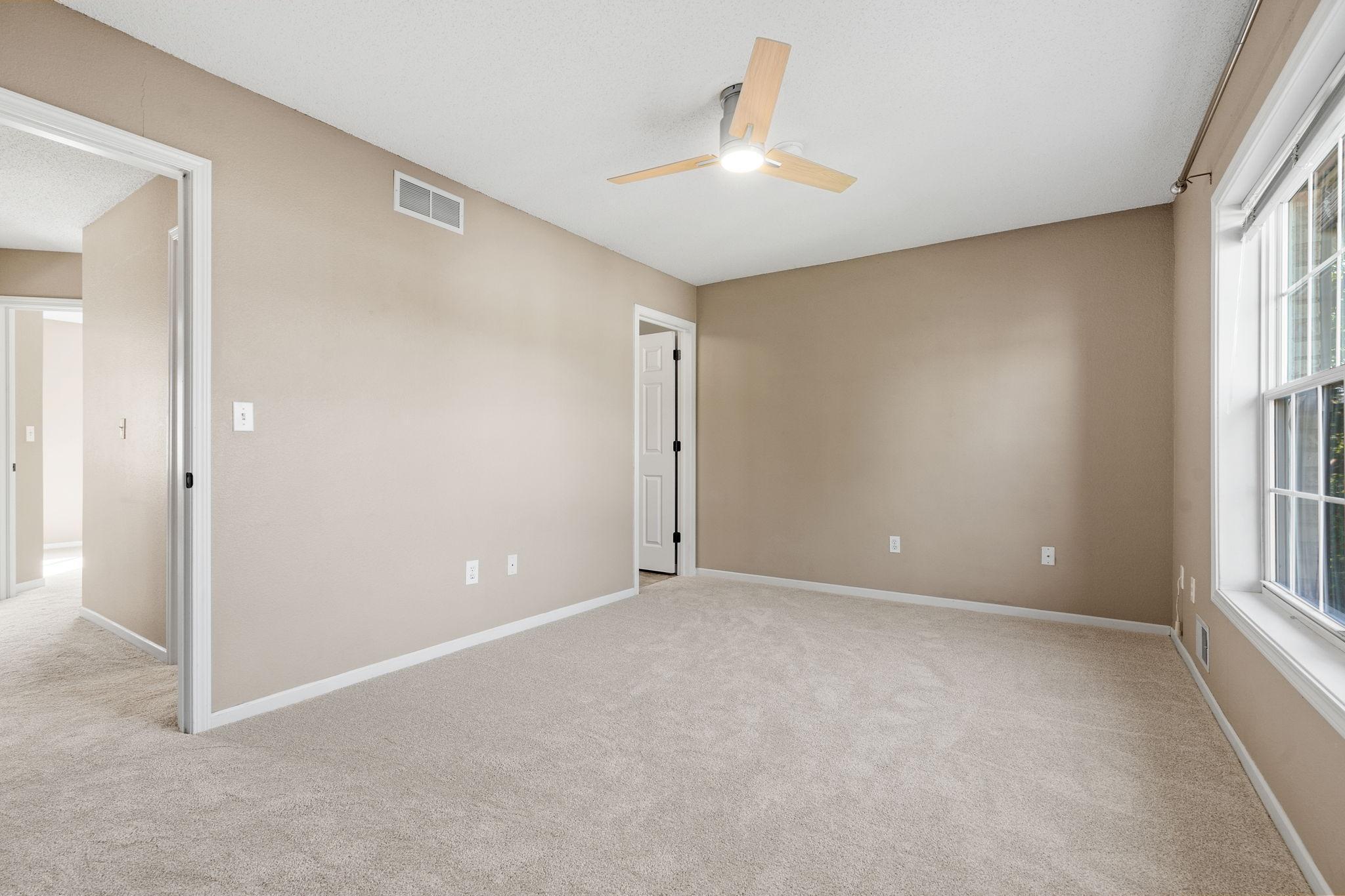 6561 Regency Lane, Eden Prairie, Minnesota image 28