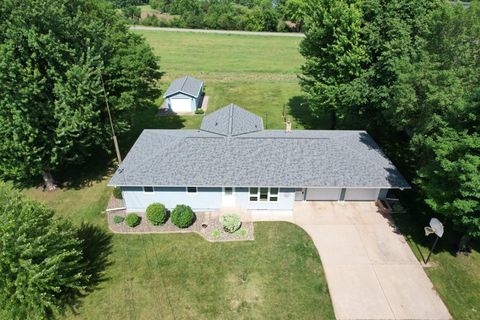 Homes For Sale - 32814 Spunk Tree Circle<br/> Avon, MN 56310