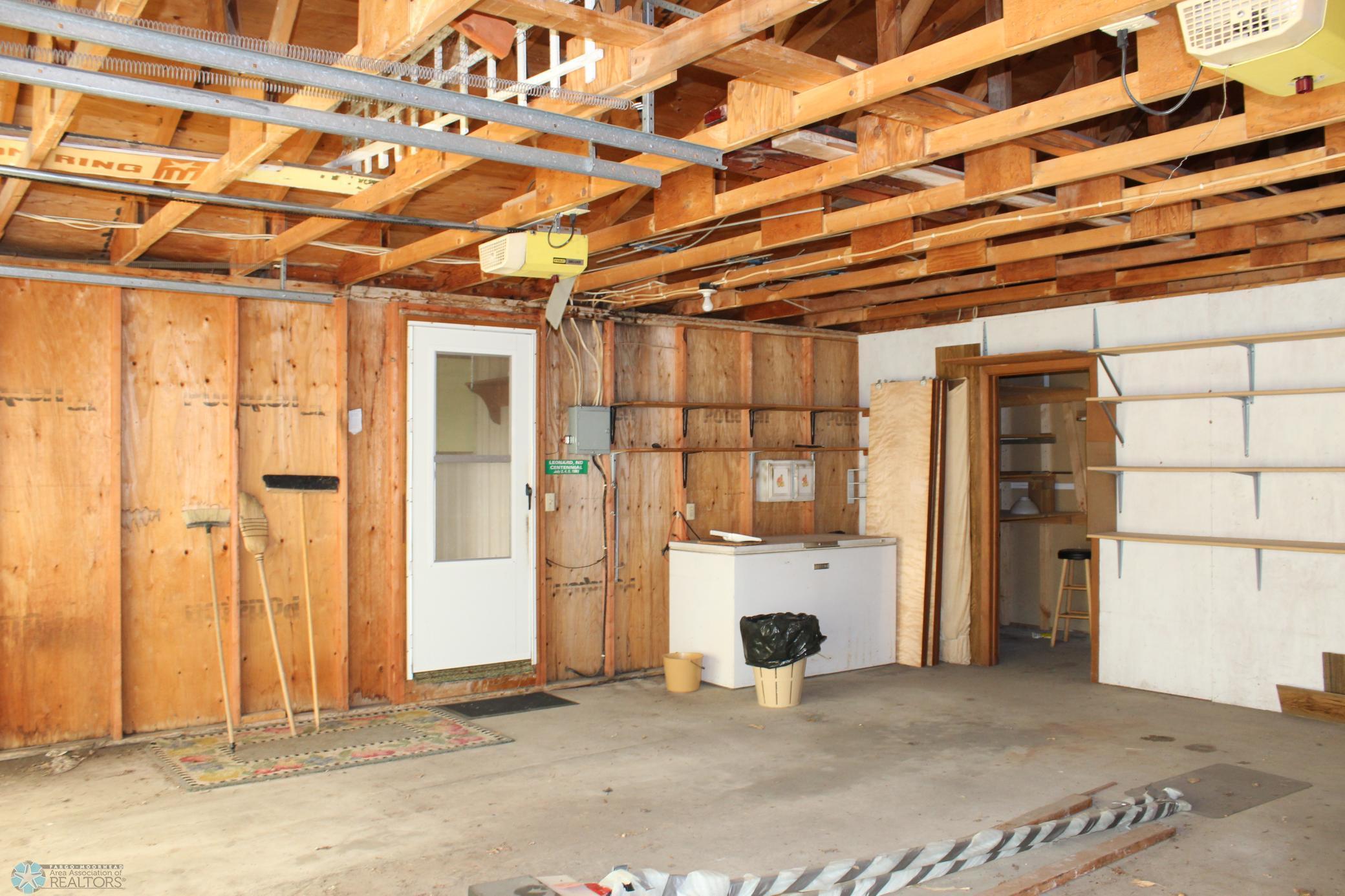 611 Railroad Avenue, Leonard, North Dakota image 26