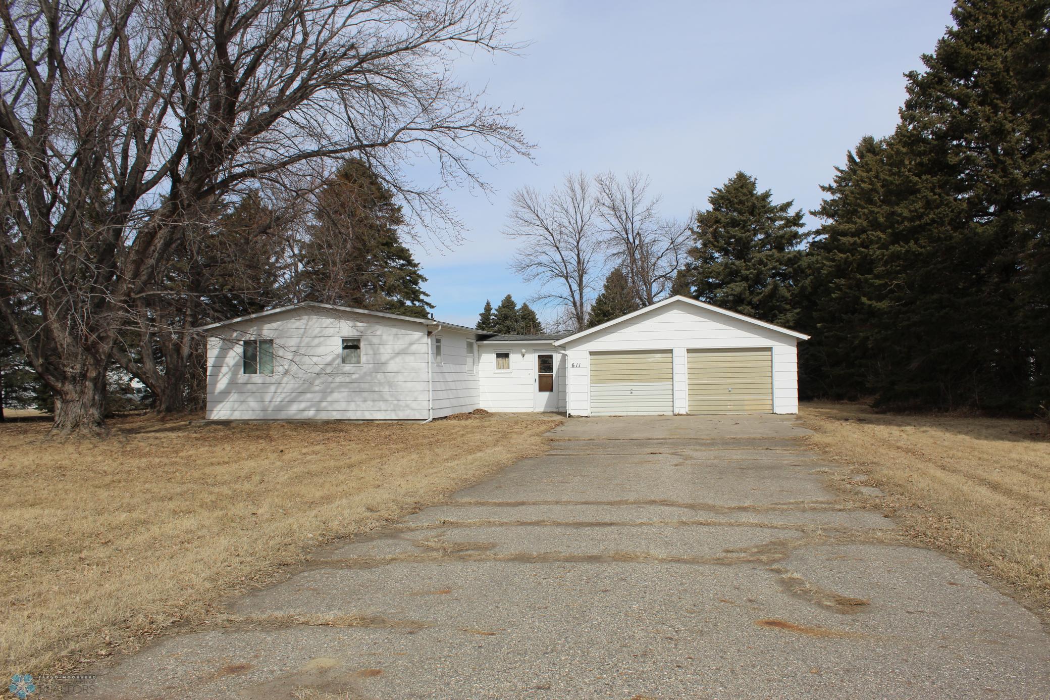 611 Railroad Avenue, Leonard, North Dakota image 2
