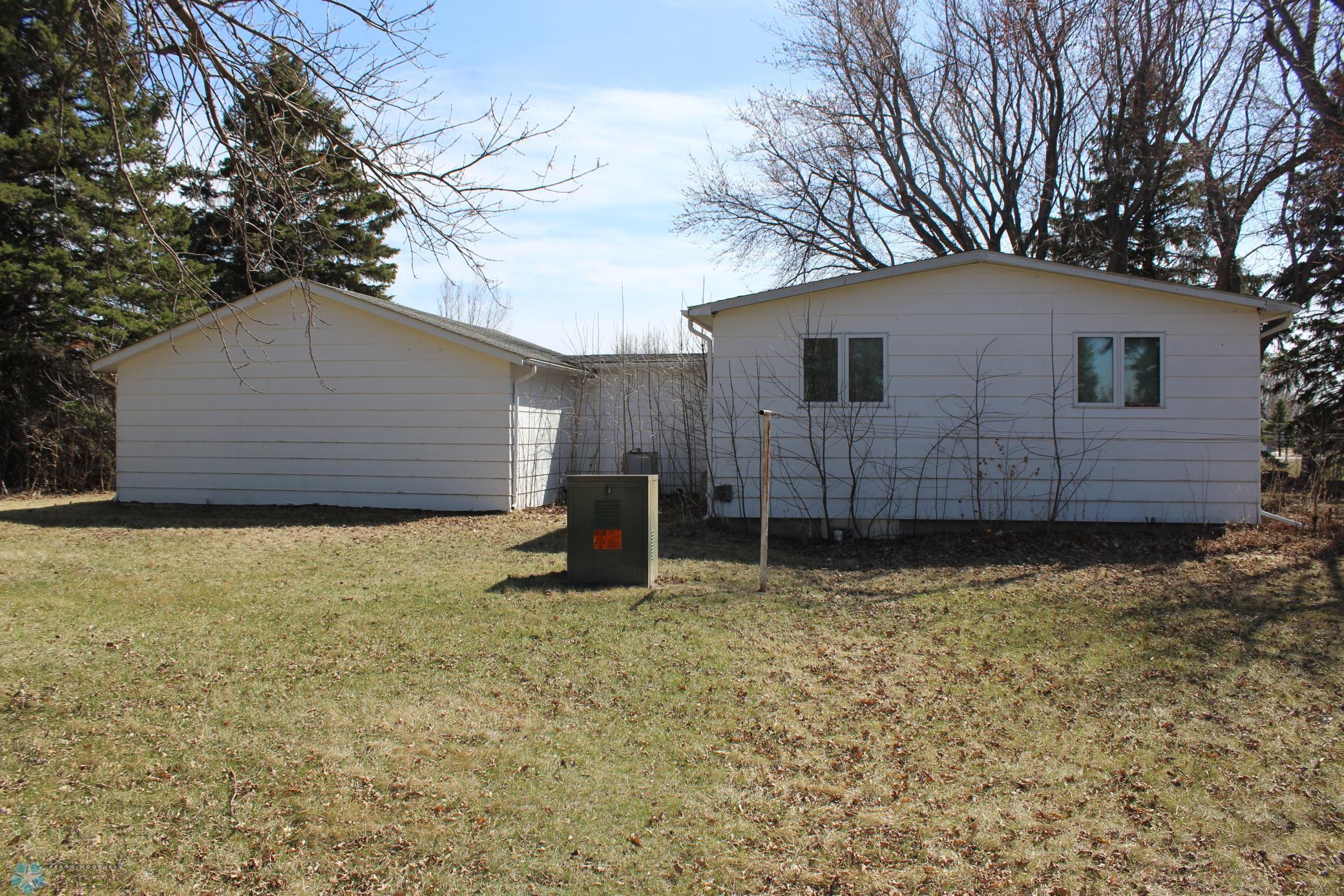611 Railroad Avenue, Leonard, North Dakota image 30