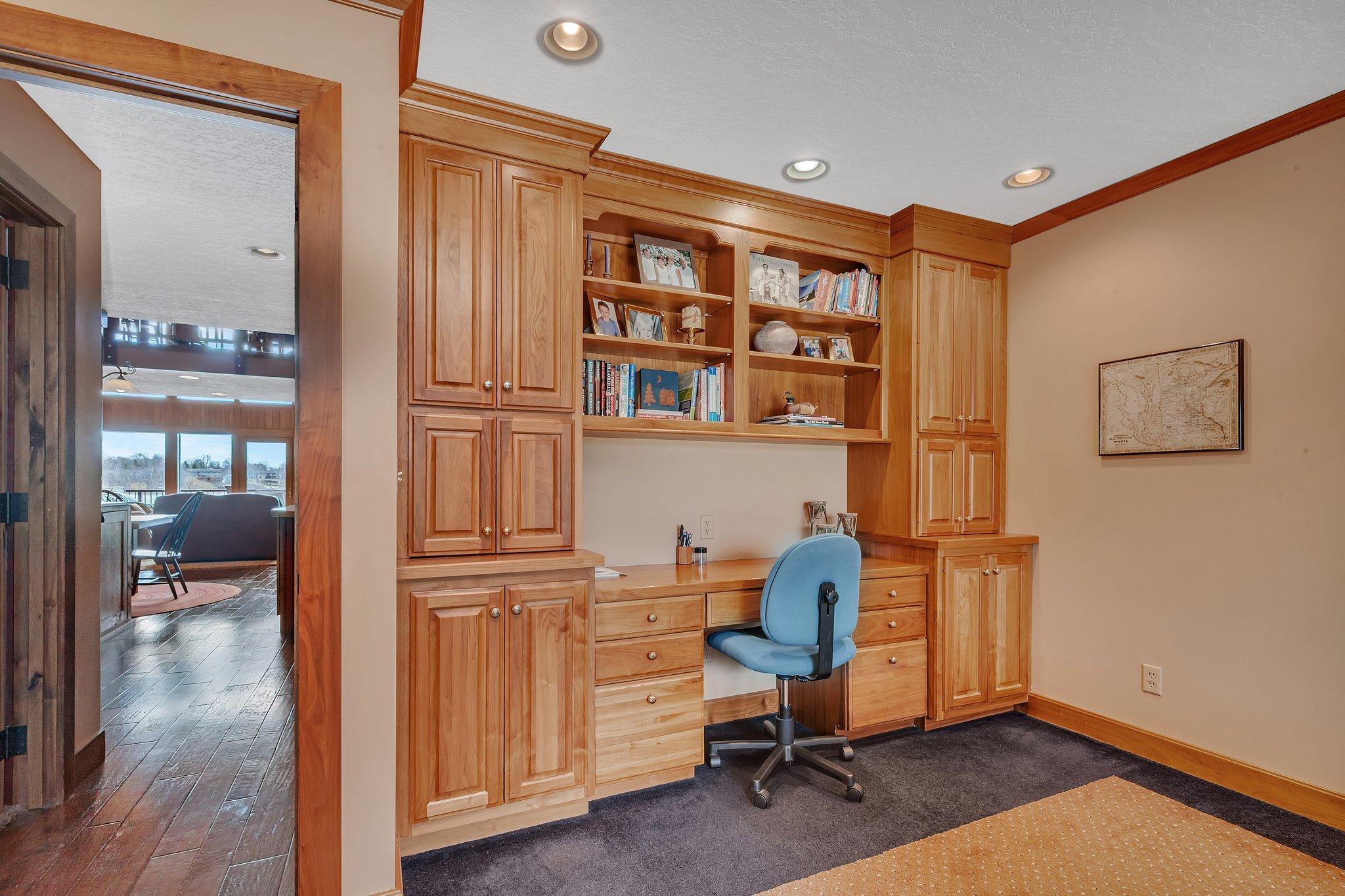 2917 Vonderheide Drive, Alexandria, Minnesota image 31