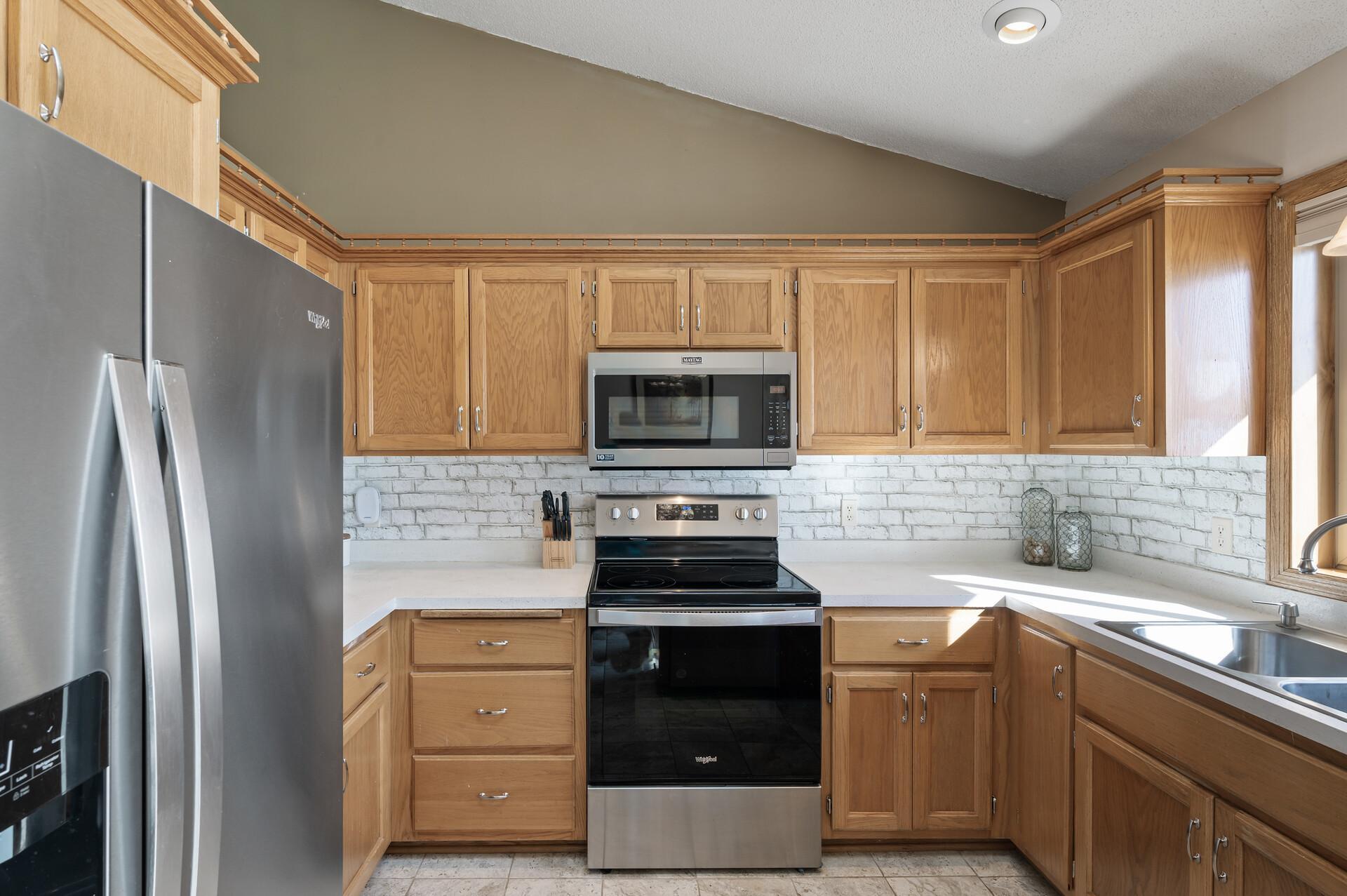 47963 Barber Drive, Stanchfield, Minnesota image 3