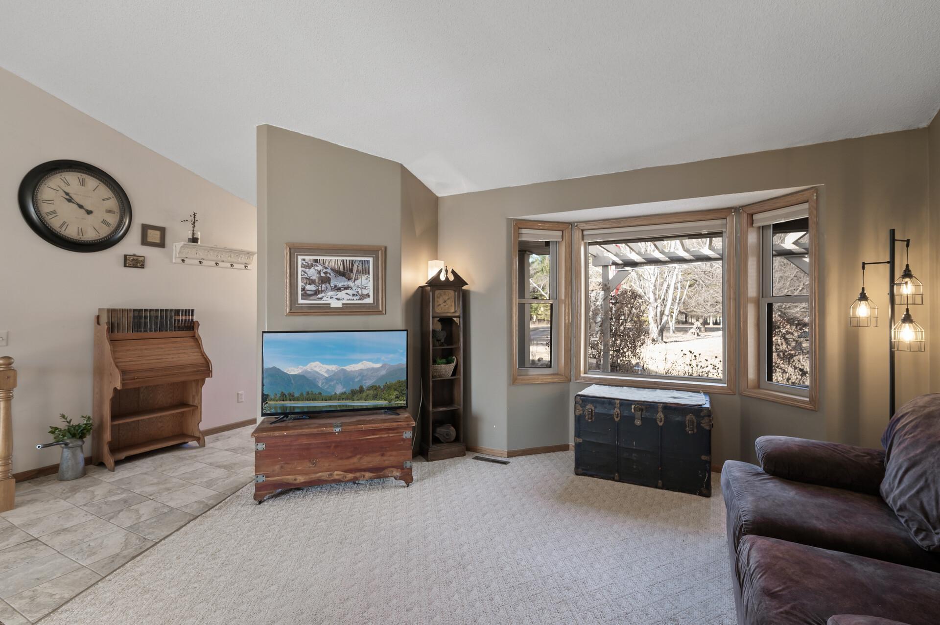 47963 Barber Drive, Stanchfield, Minnesota image 8
