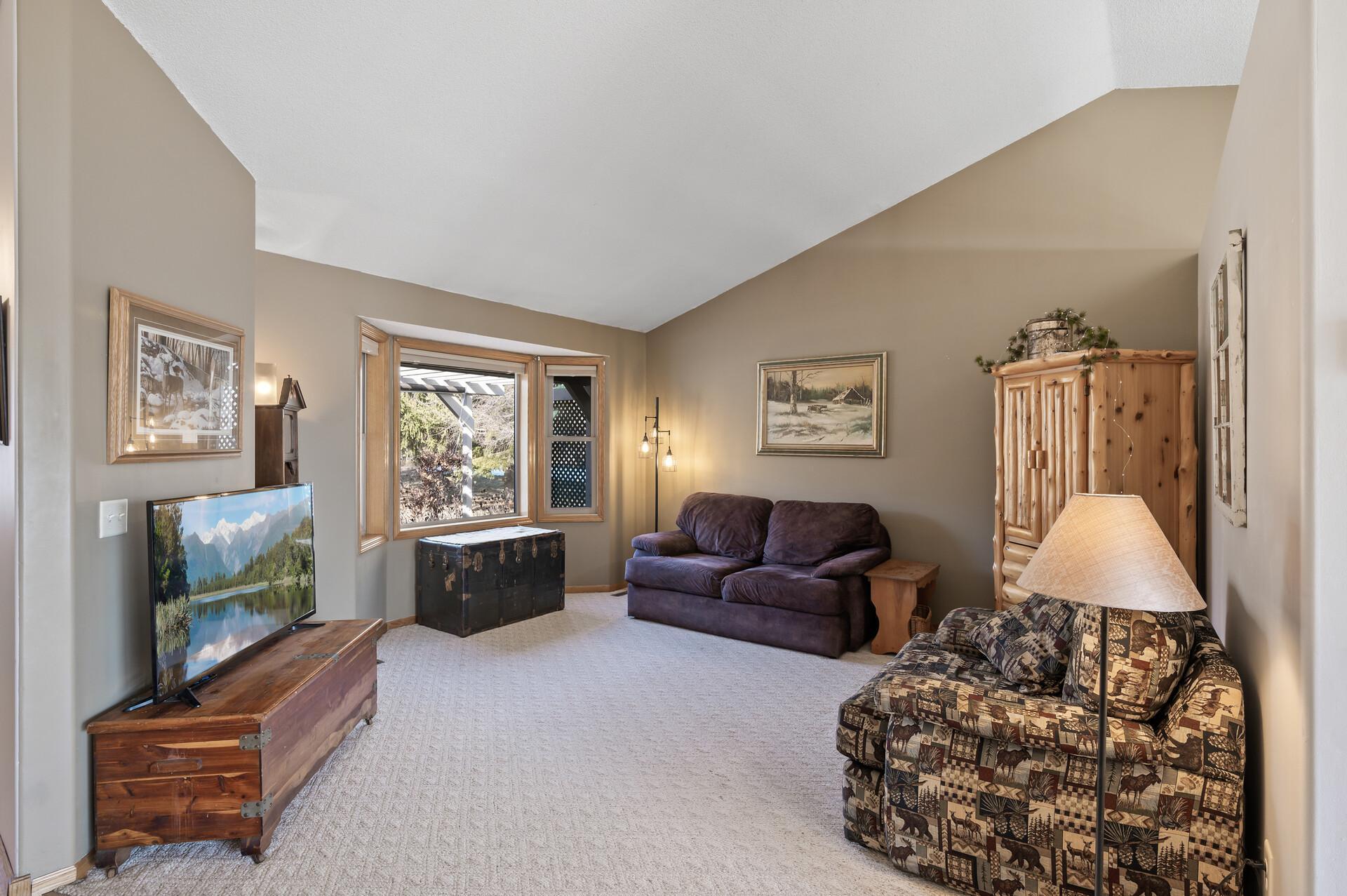 47963 Barber Drive, Stanchfield, Minnesota image 7