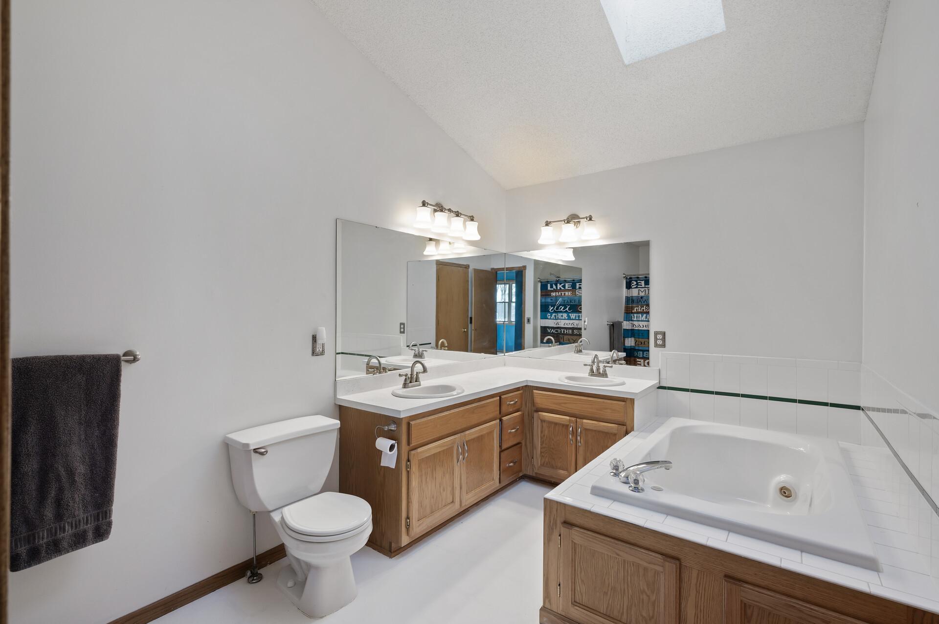47963 Barber Drive, Stanchfield, Minnesota image 22