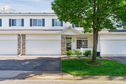 Townhouse For Sale - 3440 Cherry Lane<br/> Washington County, Saint Paul, MN 55129