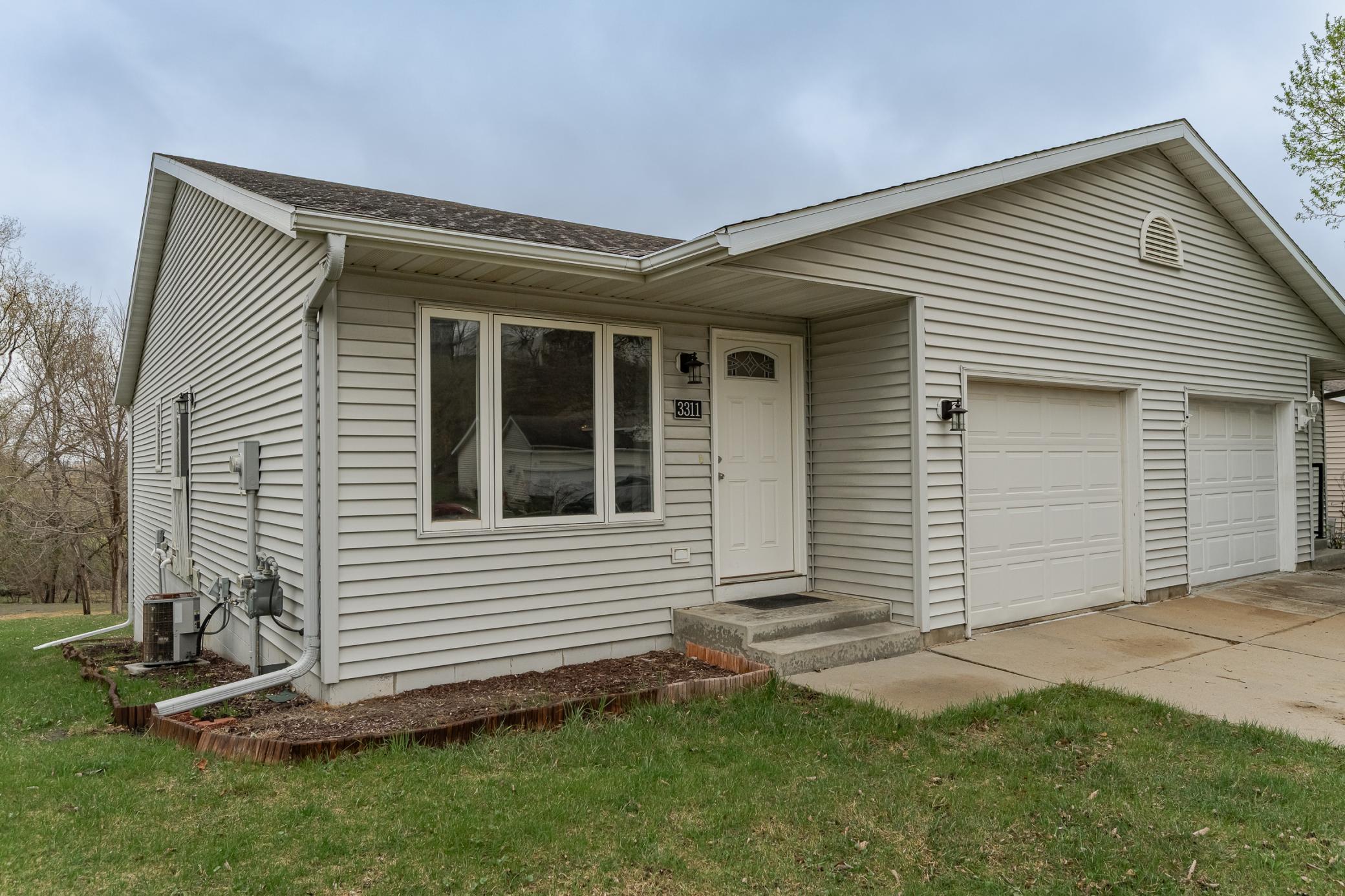 3311 7th Street, Rochester, Minnesota image 1