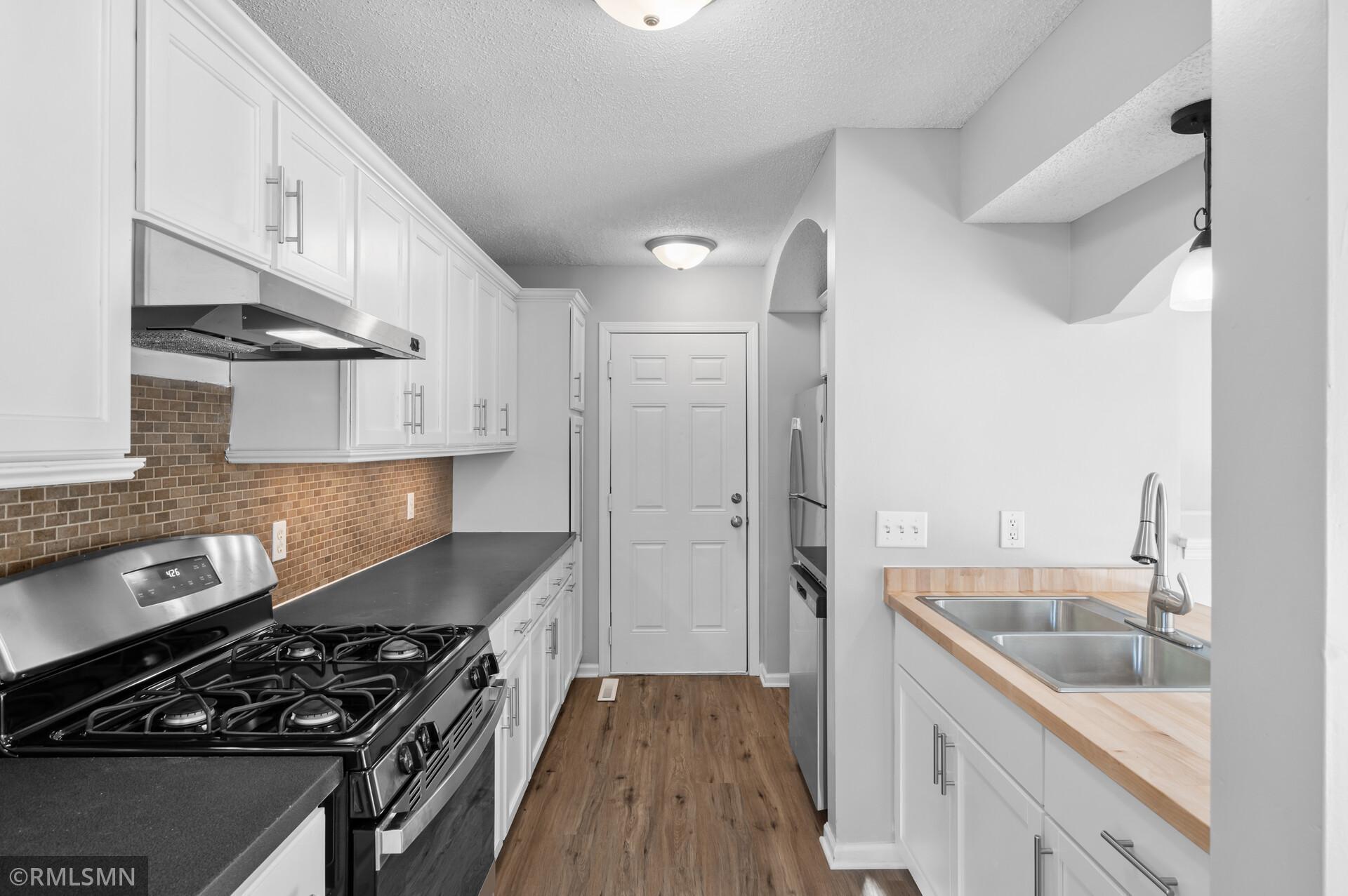230 8th Street, Elk River, Minnesota image 10
