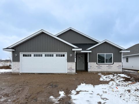 Homes For Sale - 444 53rd Avenue<br/> Benton County, Saint Cloud, MN 56304