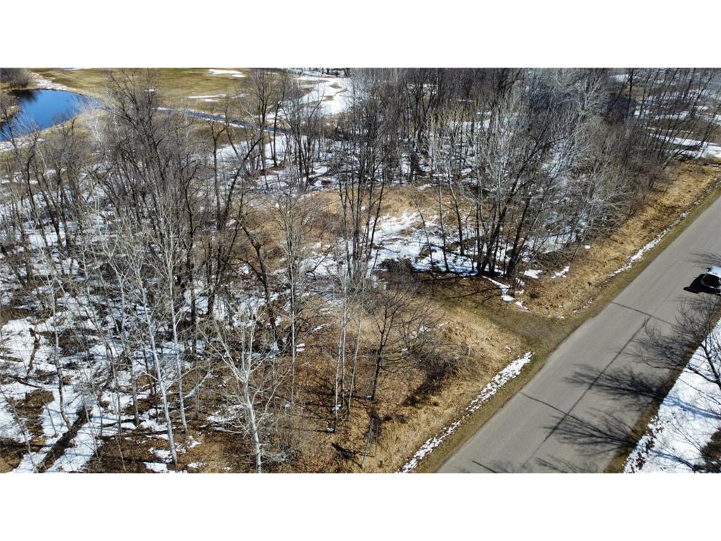 8332 Par Five Drive, Onamia, Minnesota image 12