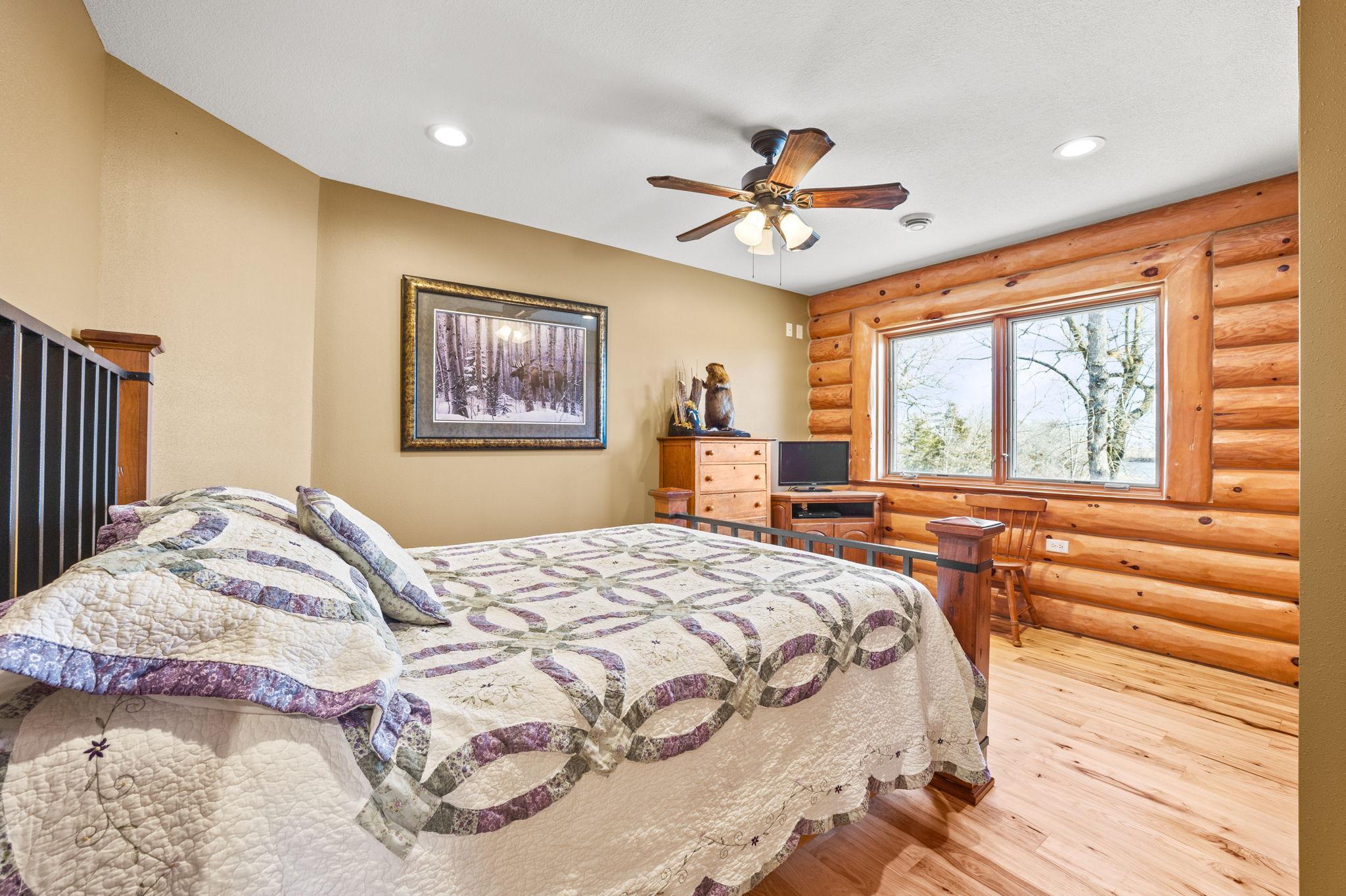 22730 577th Avenue, Litchfield, Minnesota image 20