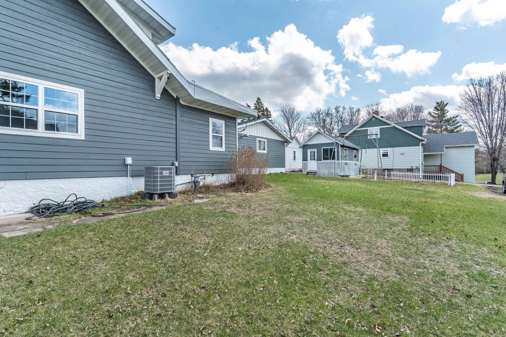 208 E Dunton Street, Battle Lake, Minnesota image 24