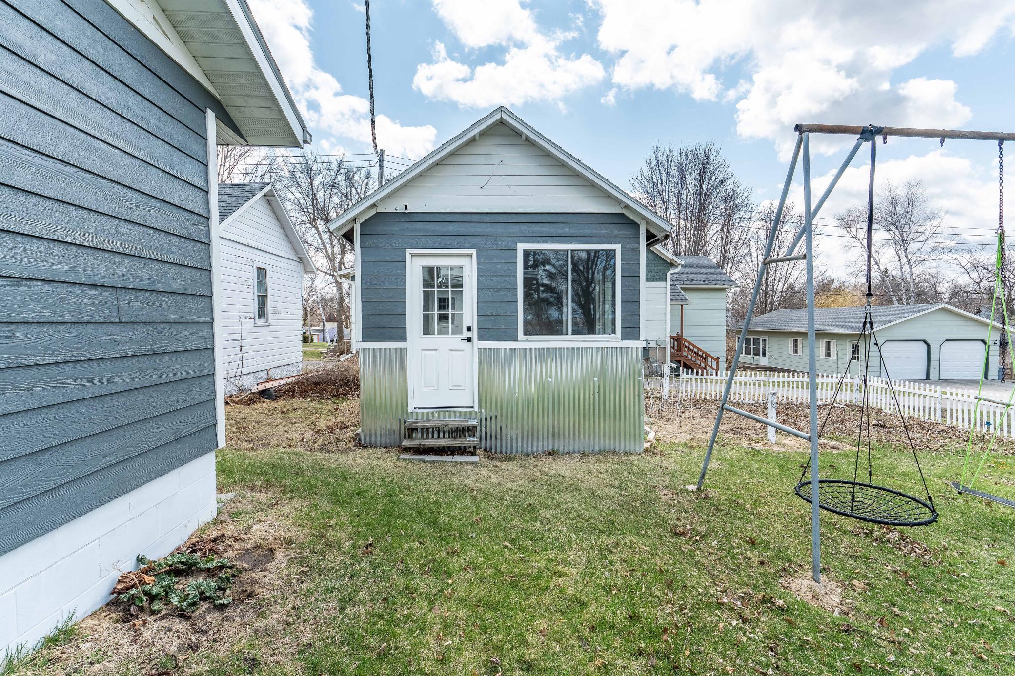208 E Dunton Street, Battle Lake, Minnesota image 21