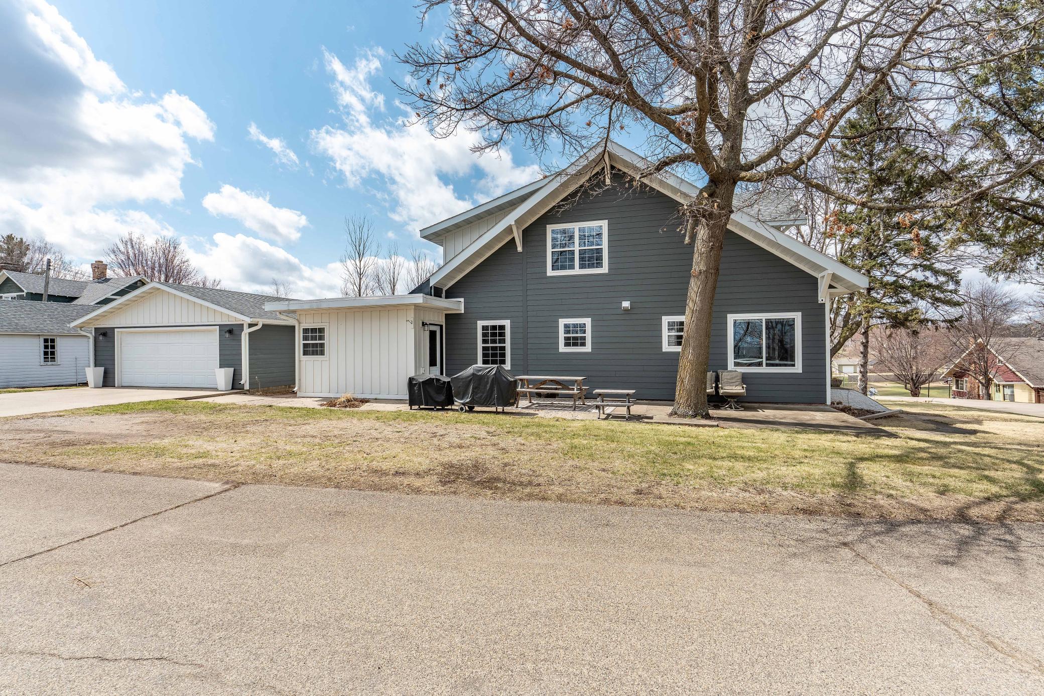 208 E Dunton Street, Battle Lake, Minnesota image 10