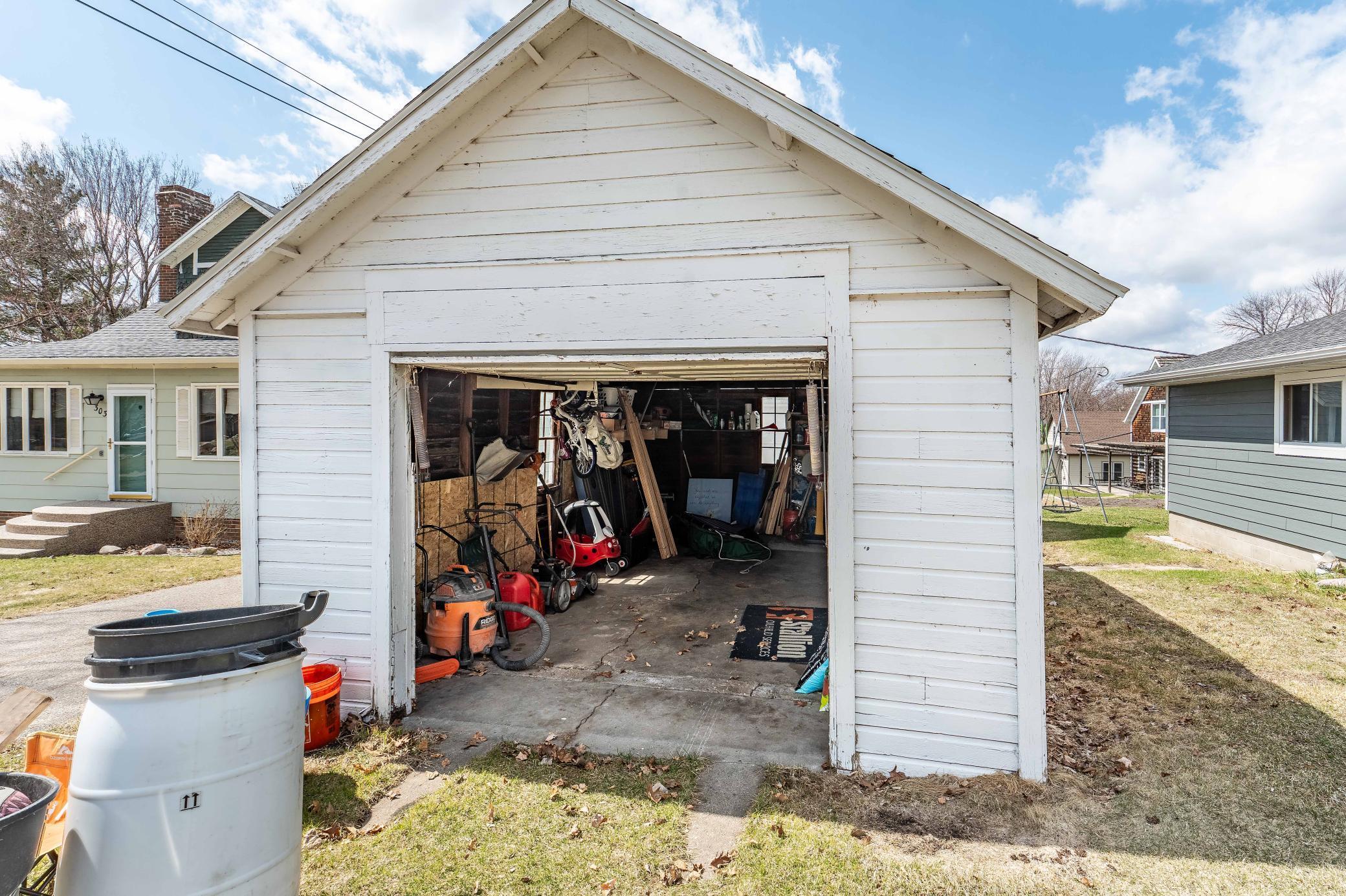 208 E Dunton Street, Battle Lake, Minnesota image 16