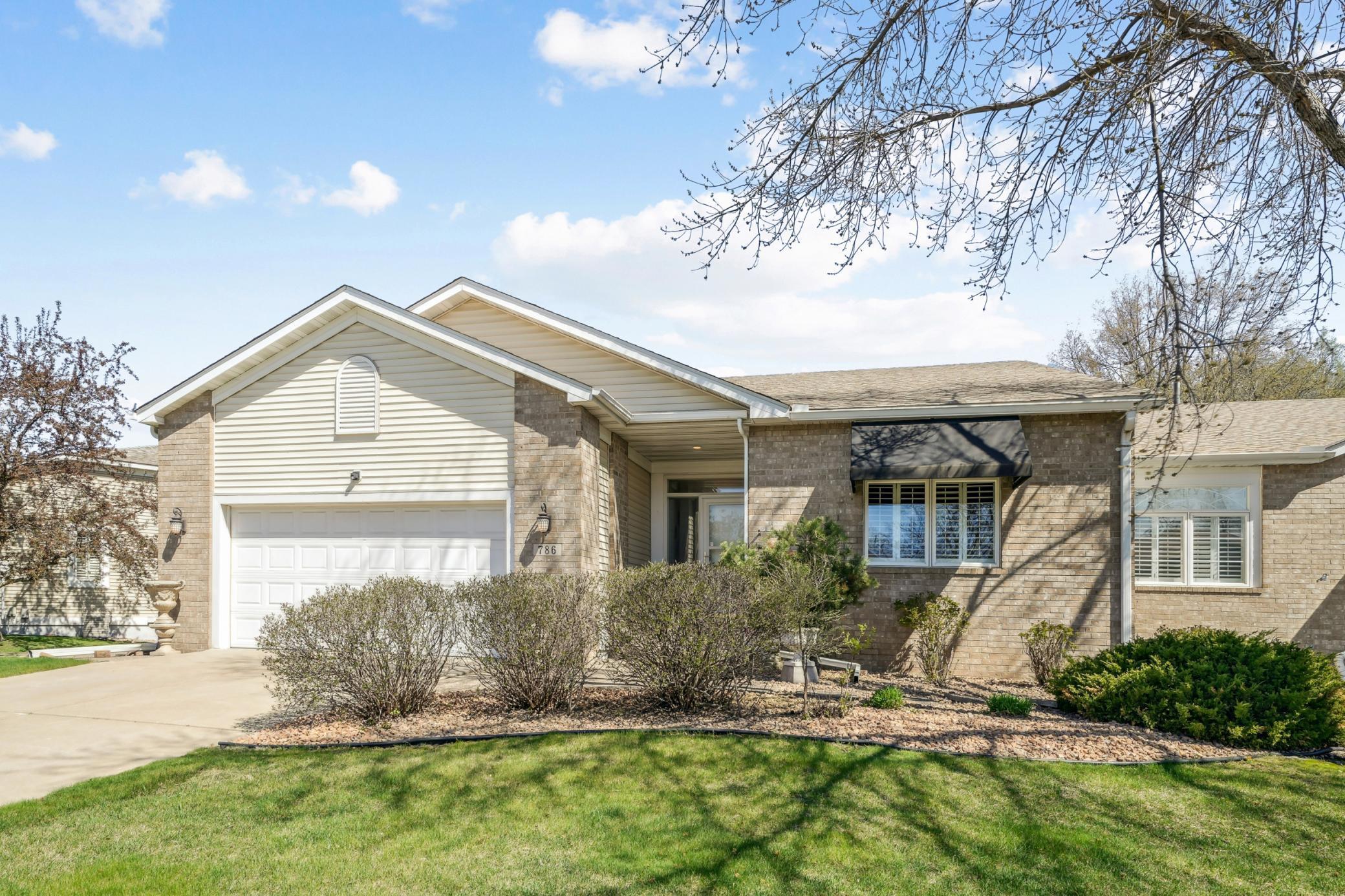 786 Monet Court, Mendota Heights, Minnesota image 1