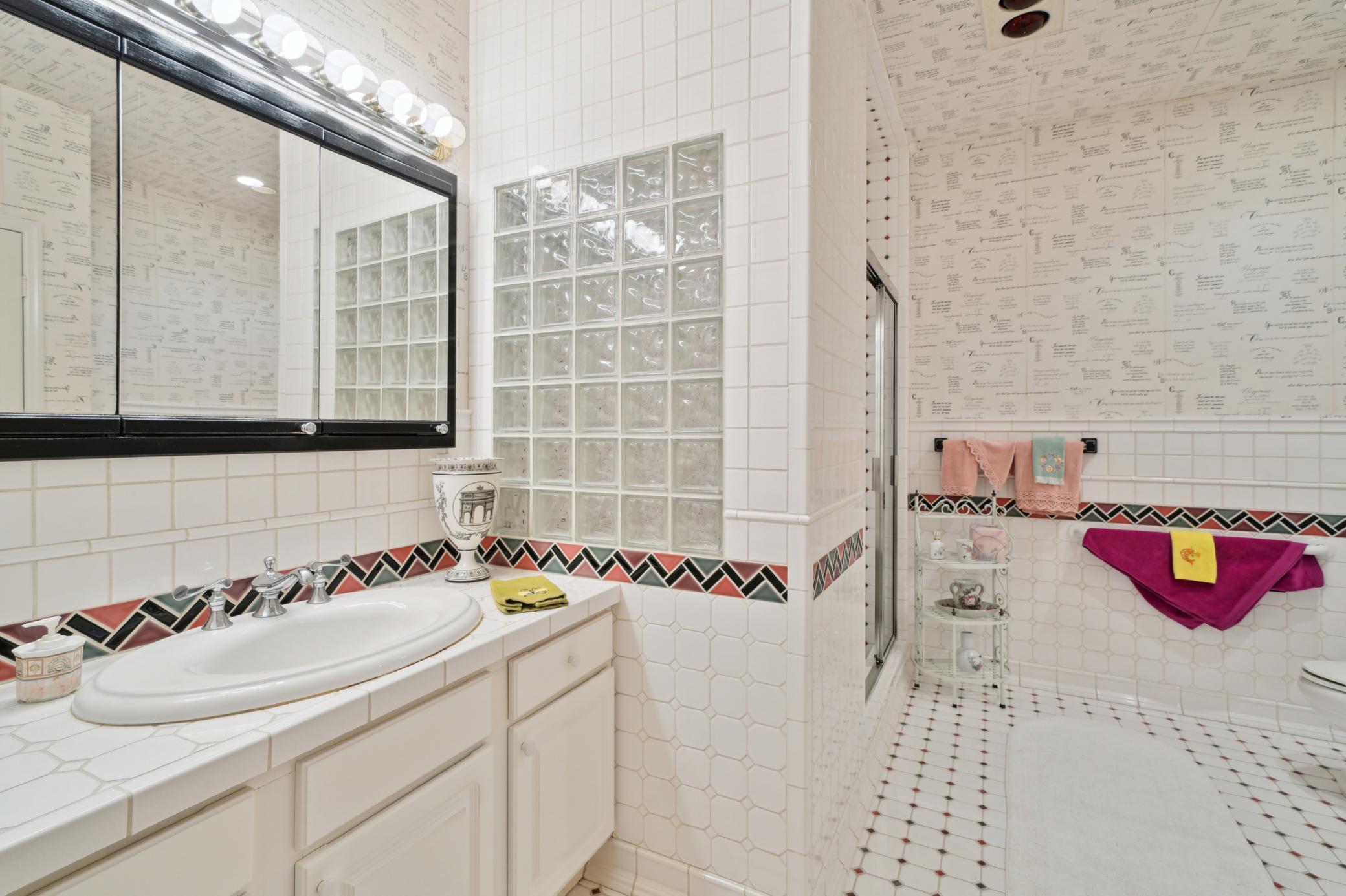 786 Monet Court, Mendota Heights, Minnesota image 23