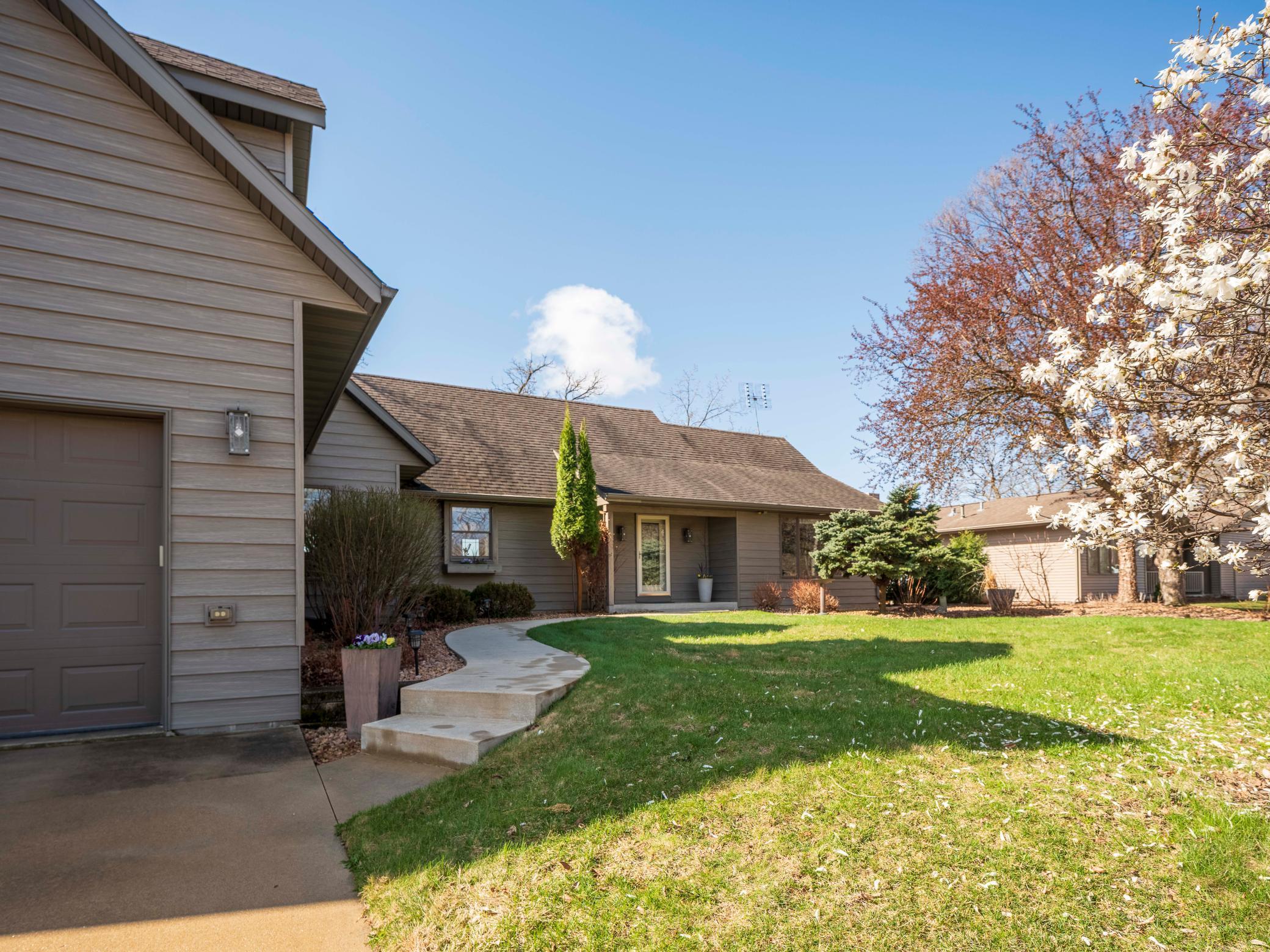 56748 404th Avenue, Mazeppa, Minnesota image 2
