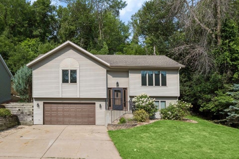 Homes For Sale - 2308 Brooks Avenue<br/> Goodhue County, Red Wing, MN 55066