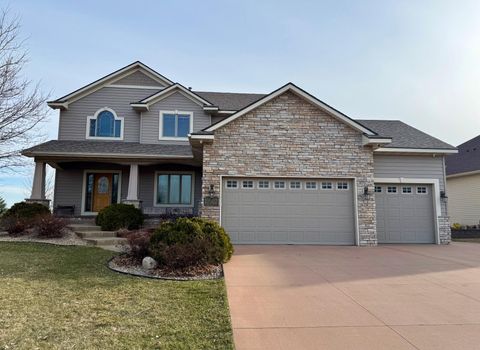 Homes For Sale - 10502 Vera Cruz Drive<br/> Brooklyn Park, MN 55443