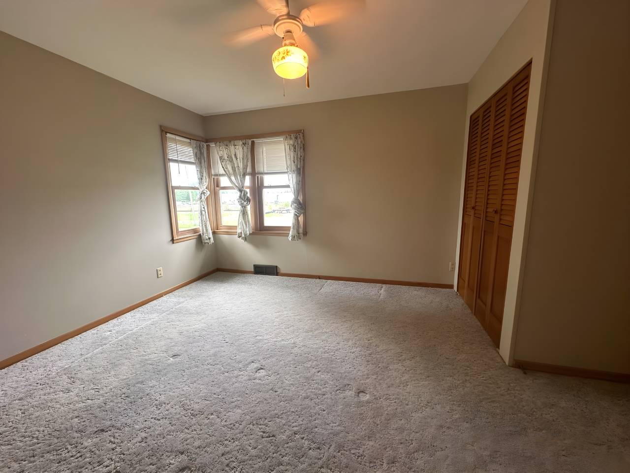 204 1st Street, Welcome, Minnesota image 7