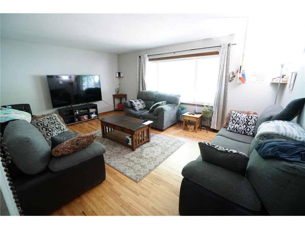 10432 Arrowhead Street, Minneapolis, Minnesota image 4