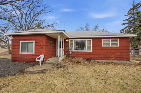 Homes For Sale - 113 1st Street<br/> Stearns County, Waite Park, MN 56387