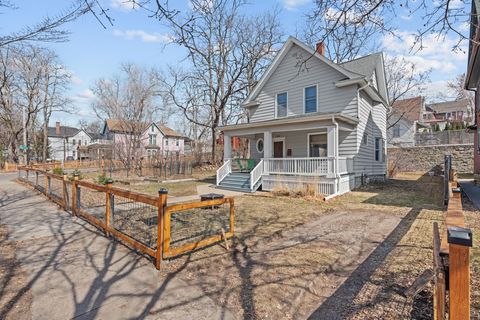 Homes For Sale - 316 Bates Avenue<br/> Saint Paul, MN 55106