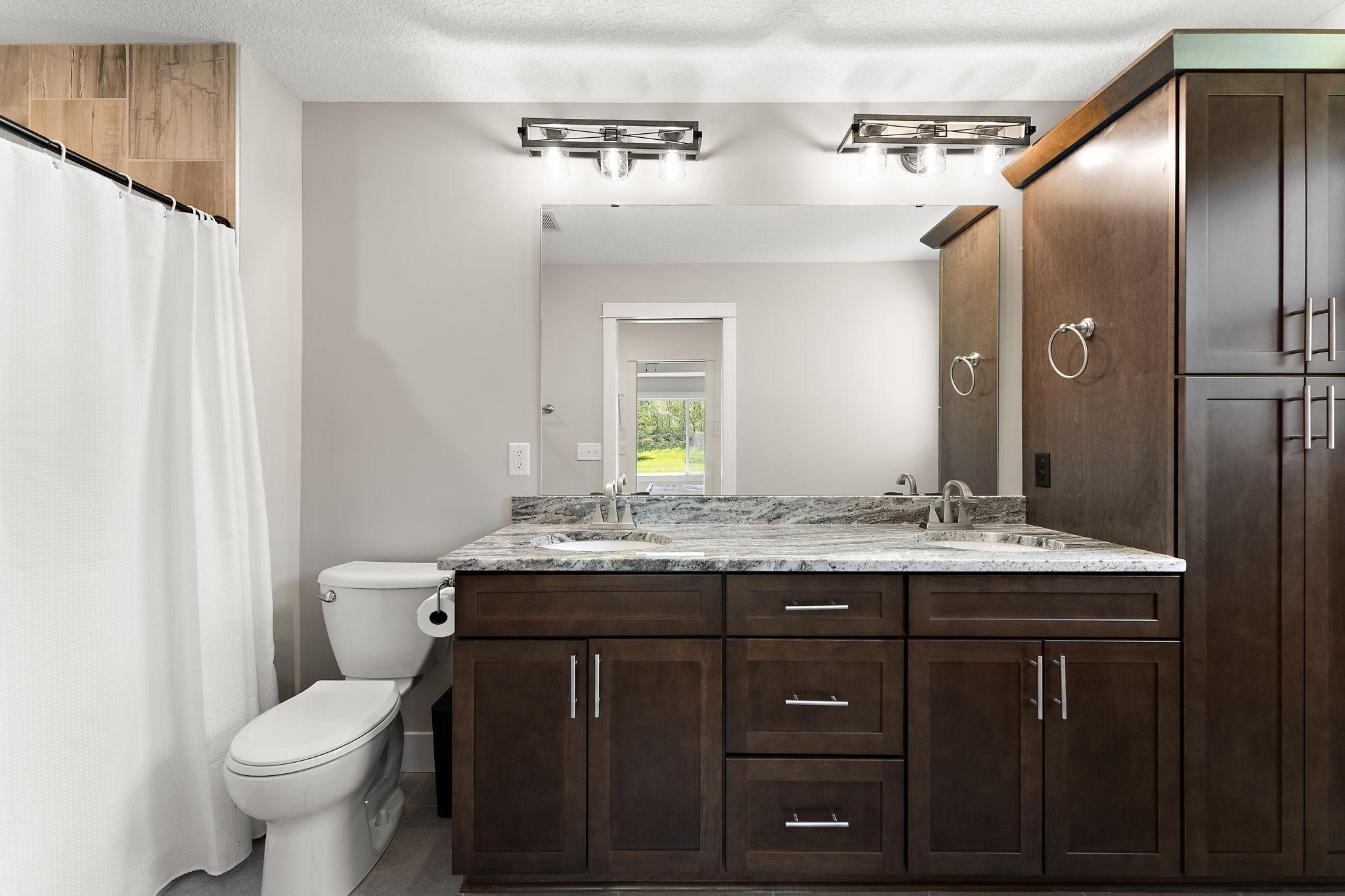 372 Moelter Lane, Hudson, Wisconsin image 12