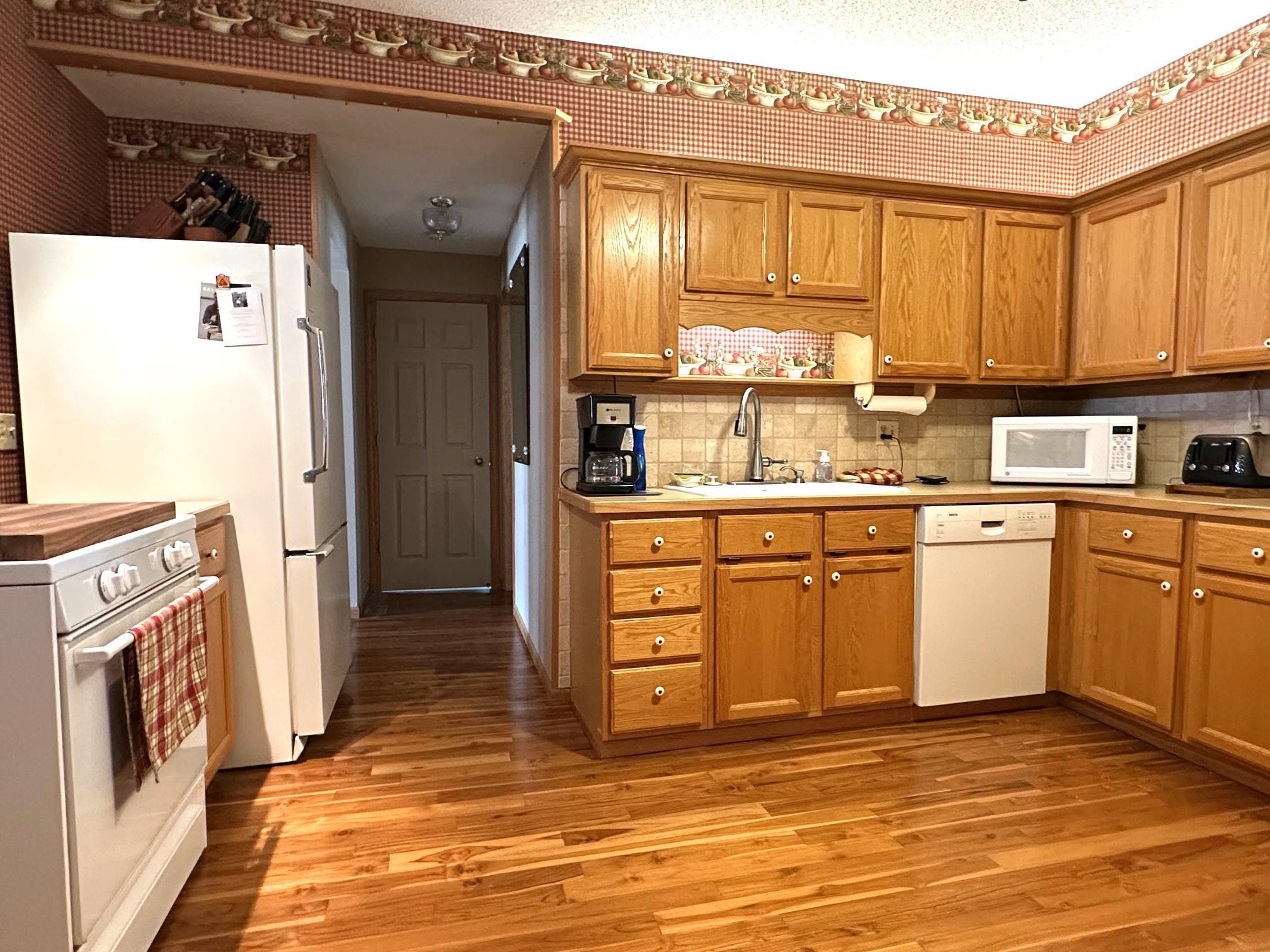 406 S Rum River Drive, Princeton, Minnesota image 7