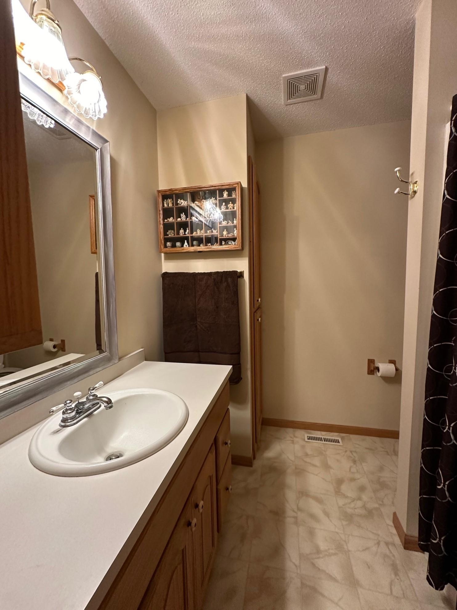 406 S Rum River Drive, Princeton, Minnesota image 16