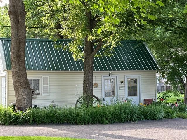 406 S Rum River Drive, Princeton, Minnesota image 2